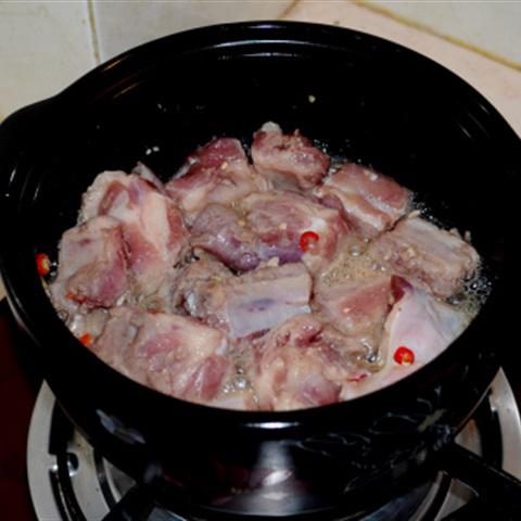 Cách làm sườn non kho thơm