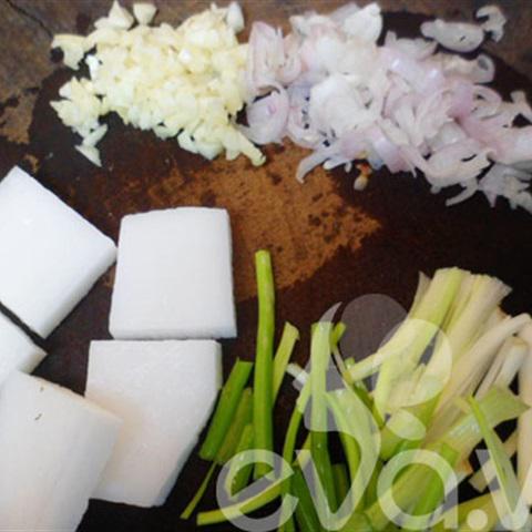 Cách làm sườn non rim cùi dừa