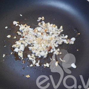 Cách làm sườn non rim cùi dừa