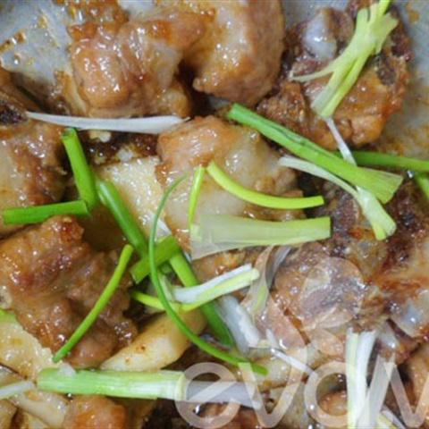 Cách làm sườn non rim cùi dừa