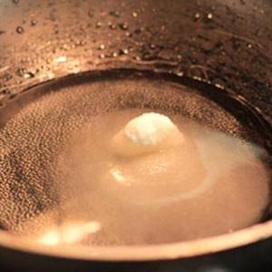 Cách làm sườn non rim mặn ngọt