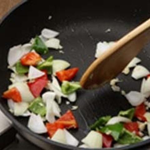 Cách làm sườn non xào chua ngọt