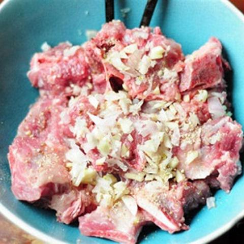 Cách làm sườn non xào chua ngọt