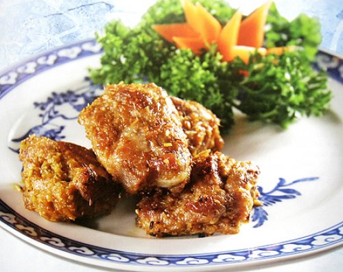 Sườn nướng ruốc Huế