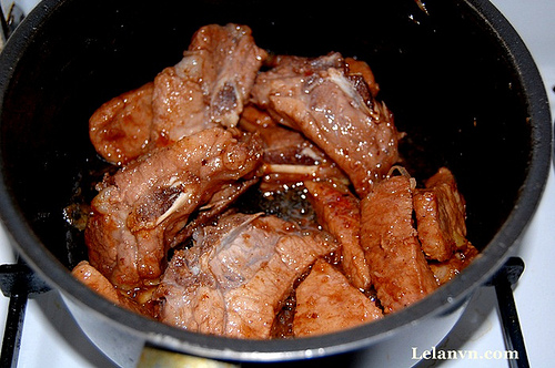 Sườn ram giấm đen