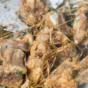 Cách làm sườn rang muối