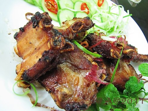 Sườn ướp dầu hào chiên