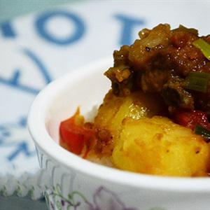 Cách làm sườn xào khoai tây