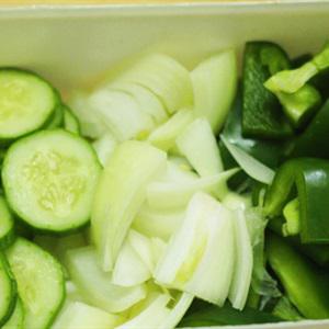 Cách làm sườn xào rau củ