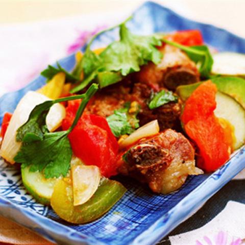 Cách làm sườn xào rau củ