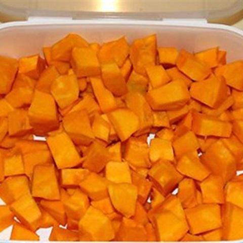 Cách làm súp bí đỏ kem tươi sữa đặc