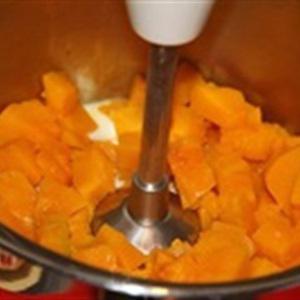 Cách làm súp bí đỏ kem tươi sữa đặc