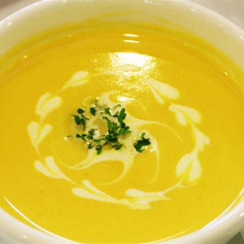 Cách làm súp bí đỏ kem tươi