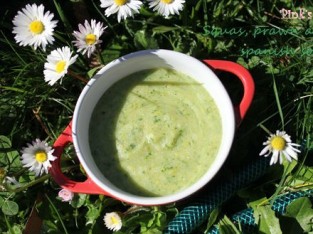 Súp bó xôi, tôm và bí đao