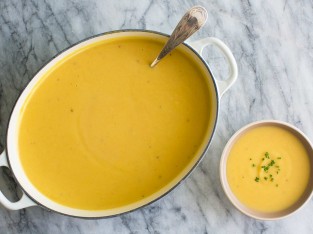 Súp bông cải phô mai