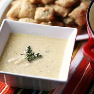 Cách làm súp bông cải trắng