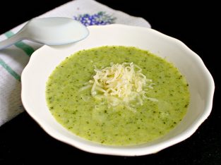 Súp bông cải xanh