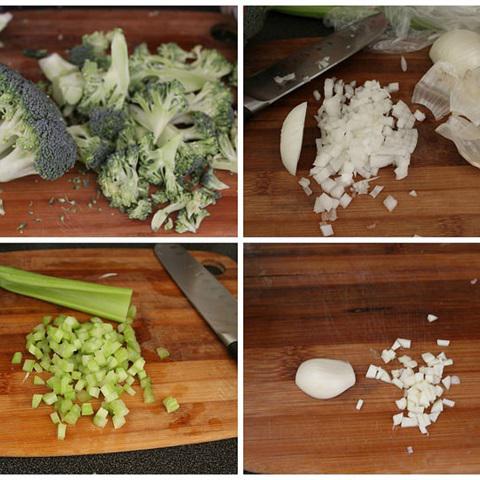 Cách làm súp bông cải xanh cho bé