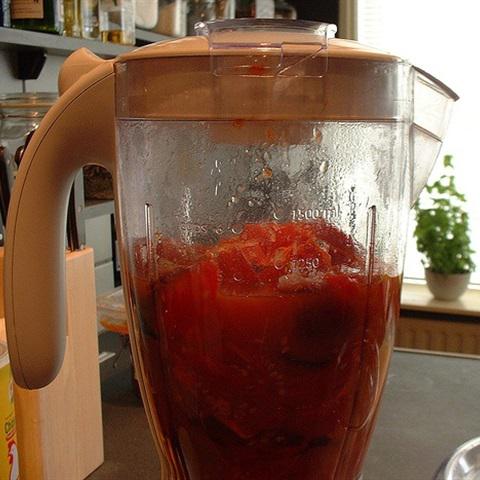 Cách làm súp cà chua hành tây