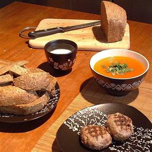 Cách làm súp cà chua hành tây