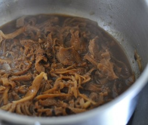 Súp cay thịt bò và rau củ kiểu Hàn ngon miệng, dễ làm cho ngày đông ấm áp