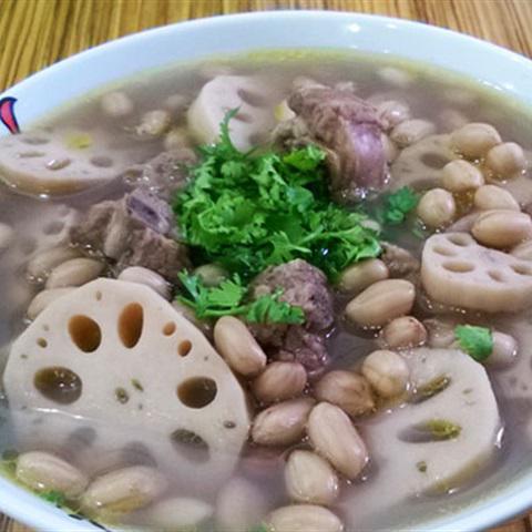 Cách làm súp củ sen đậu phộng