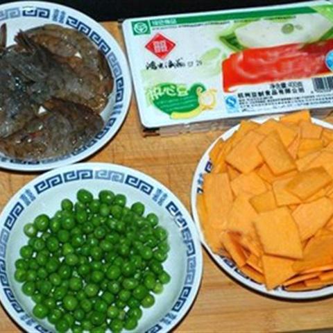 Cách làm súp đậu hũ bí đỏ