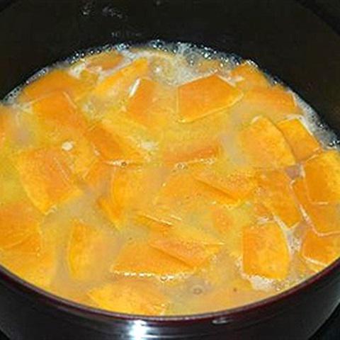 Cách làm súp đậu hũ bí đỏ
