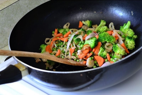 Súp gà khoai tây ngọt thanh, mềm mịn cho bữa tối mùa đông ấm lòng