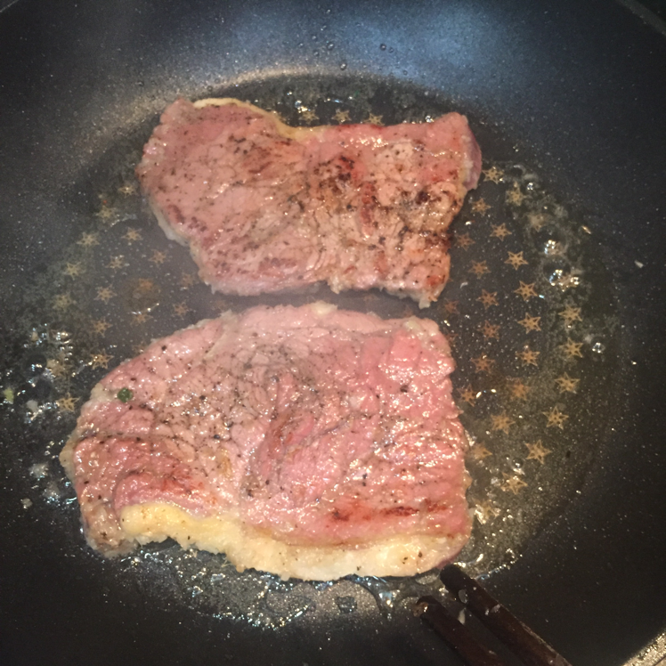 Súp gà nóng hổi nấu theo kiểu này đảm bảo "ngon bất bại"