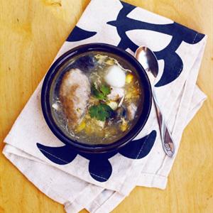 Cách làm súp gà óc heo