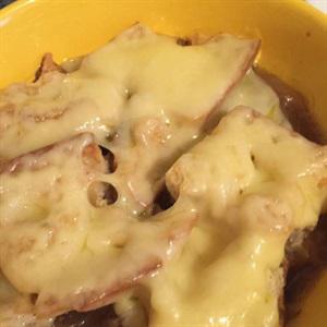 Cách nấu súp hành tây phô mai