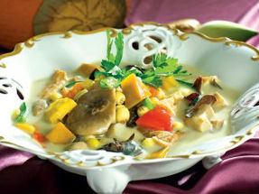 Súp hạt sen rau đậu thập cẩm