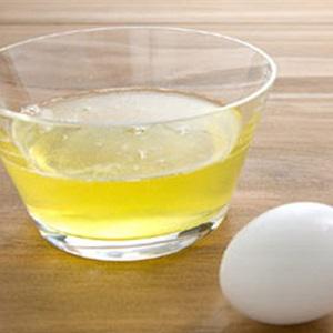 Cách làm súp hạt sen với nấm và tôm