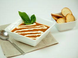 Súp kem bí đỏ cà-rốt