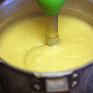 Cách làm súp khoai tây bánh mì