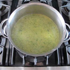 Cách làm súp khoai tây bông cải