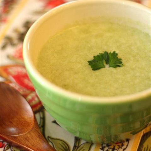 Cách làm súp khoai tây hành boa rô