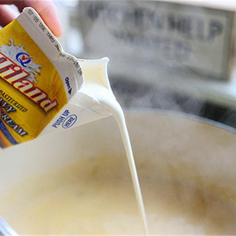 Cách làm súp khoai tây thịt xông khói