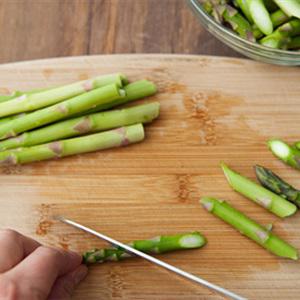 Cách làm súp măng tây cần tây