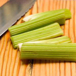 Cách làm súp măng tây cần tây