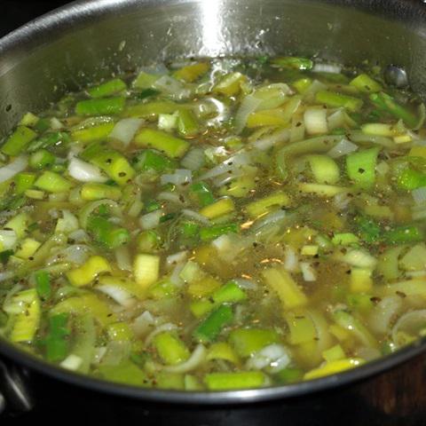 Cách làm súp măng tây cần tây
