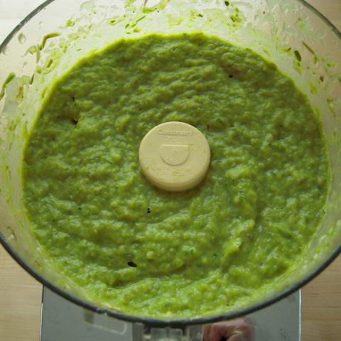 Cách làm súp măng tây cần tây