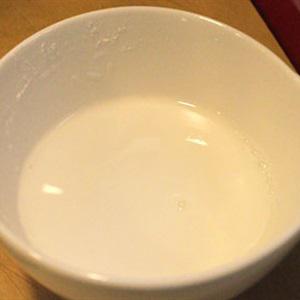 Cách làm súp măng tây với thịt cua