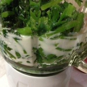 Cách làm súp rau bina