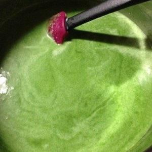 Cách làm súp rau bina