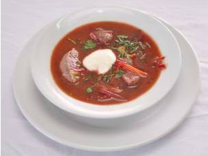 Súp thịt bò rau củ kiểu Nga