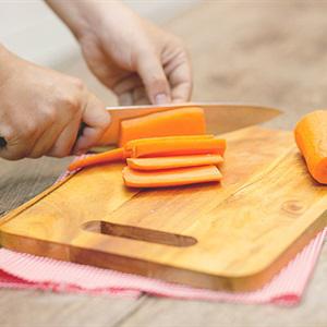 Cách làm súp thịt bò rau củ sữa tươi