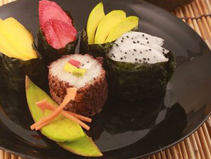 Sushi trái cây