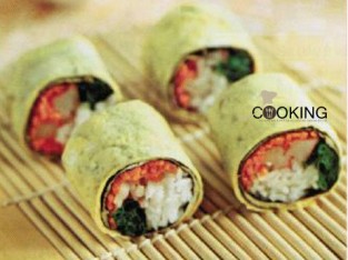 Sushi trứng cuộn rong biển